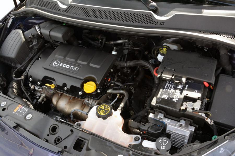  Opel Adam 2013 года  (фото 101 из 107)